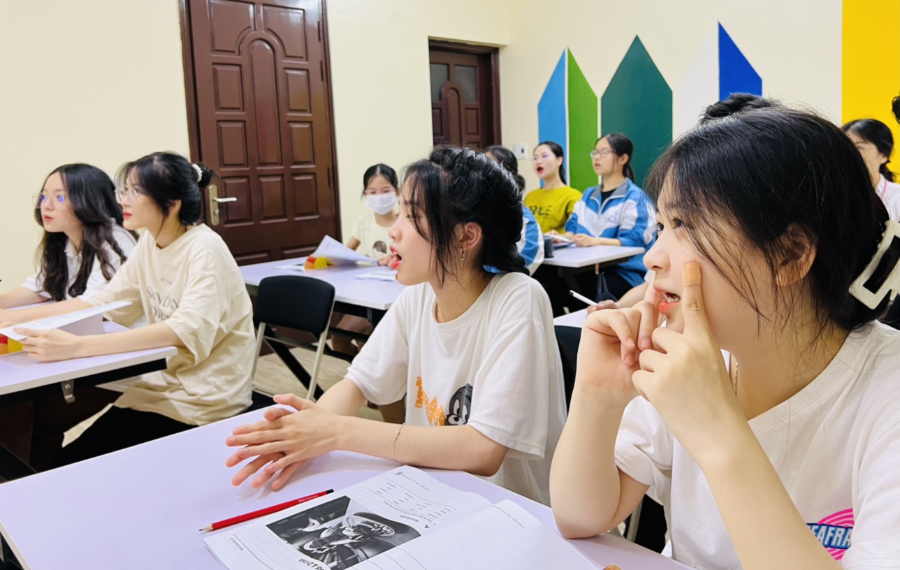 The SOL Education Luyện thi IELTS sĩ số nhỏ, CHẤT LƯỢNG CAO