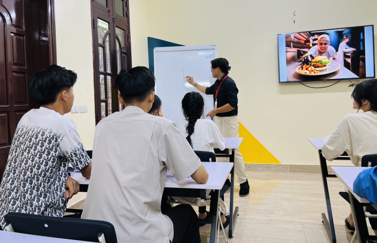 The SOL Education Luyện thi IELTS sĩ số nhỏ, CHẤT LƯỢNG CAO